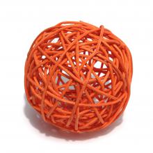 Оранжевые шарики из ротанга