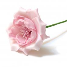 Роза из пенки розовая