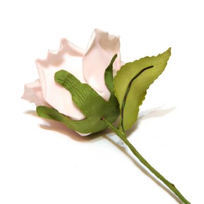Розы из вспененного латекса